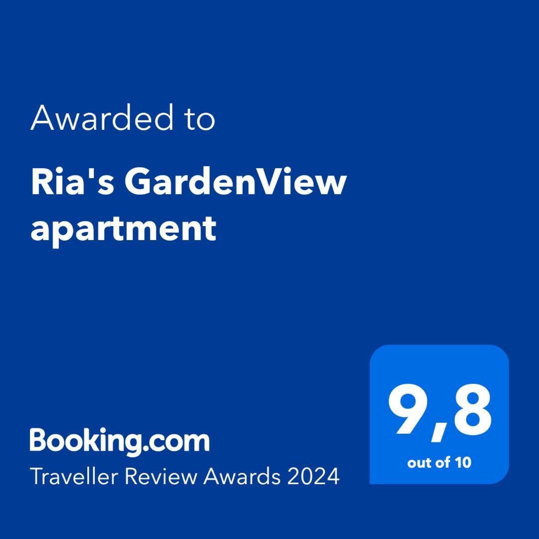 Ria'S Gardenview Apartment Ioannina Bagian luar foto